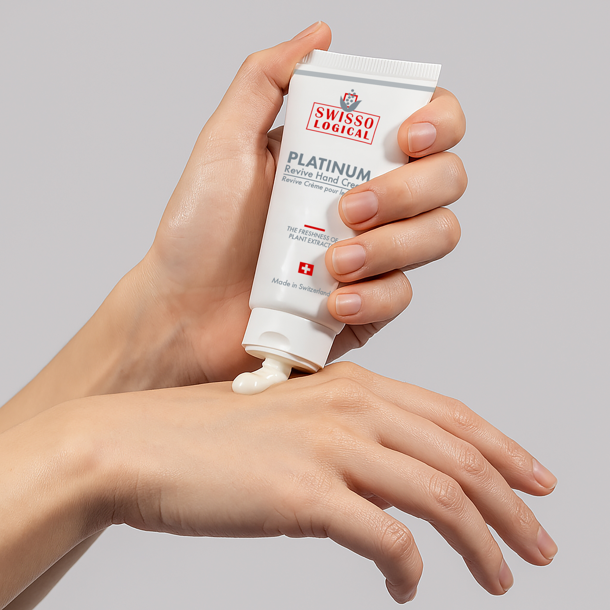 Cremă de mâini regenerativă PLATINUM, 50 ml